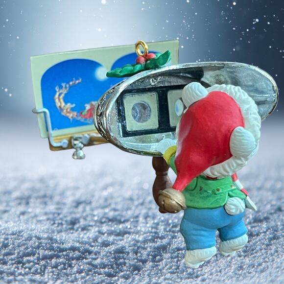 Vtg. 1993 Enesco "Seeing is Believing" Bear with View Toy Christmas Ornament - Picture 4 of 12